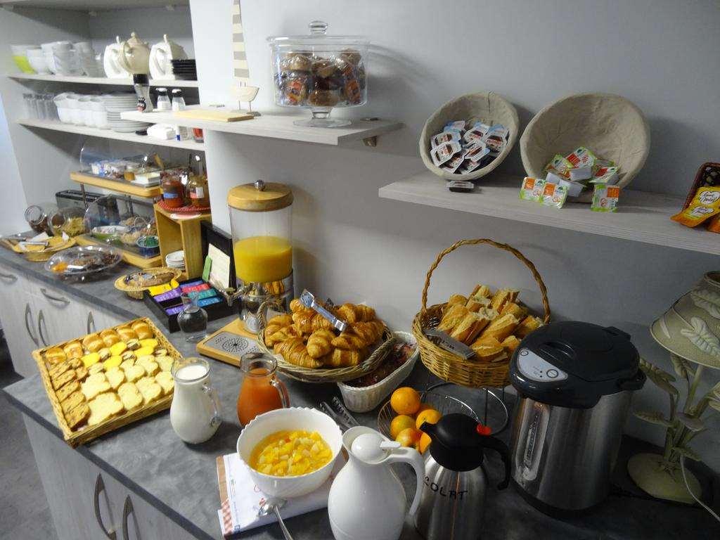 Brit Hotel Hermitage Royan Restaurante foto