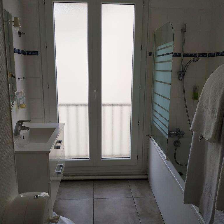 Brit Hotel Hermitage Royan Habitación foto